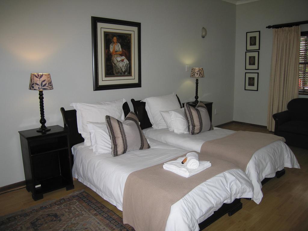 Beaufort Manor Country Lodge Бофорт-Уэст Экстерьер фото