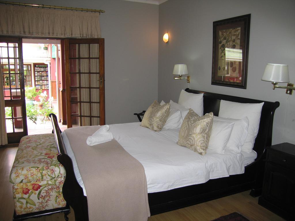 Beaufort Manor Country Lodge Бофорт-Уэст Экстерьер фото