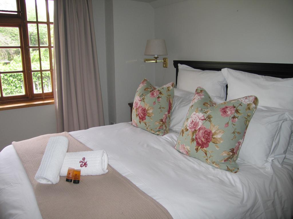 Beaufort Manor Country Lodge Бофорт-Уэст Экстерьер фото