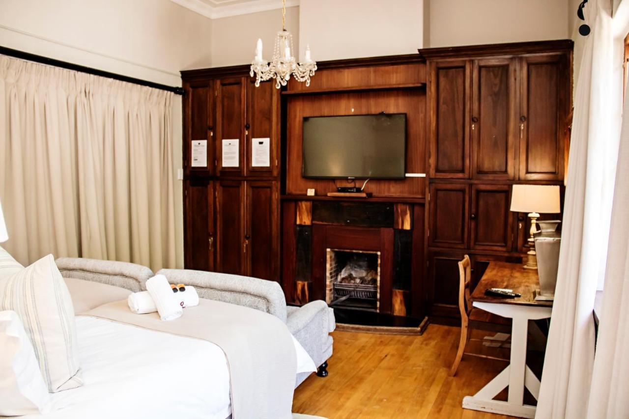 Beaufort Manor Country Lodge Бофорт-Уэст Экстерьер фото