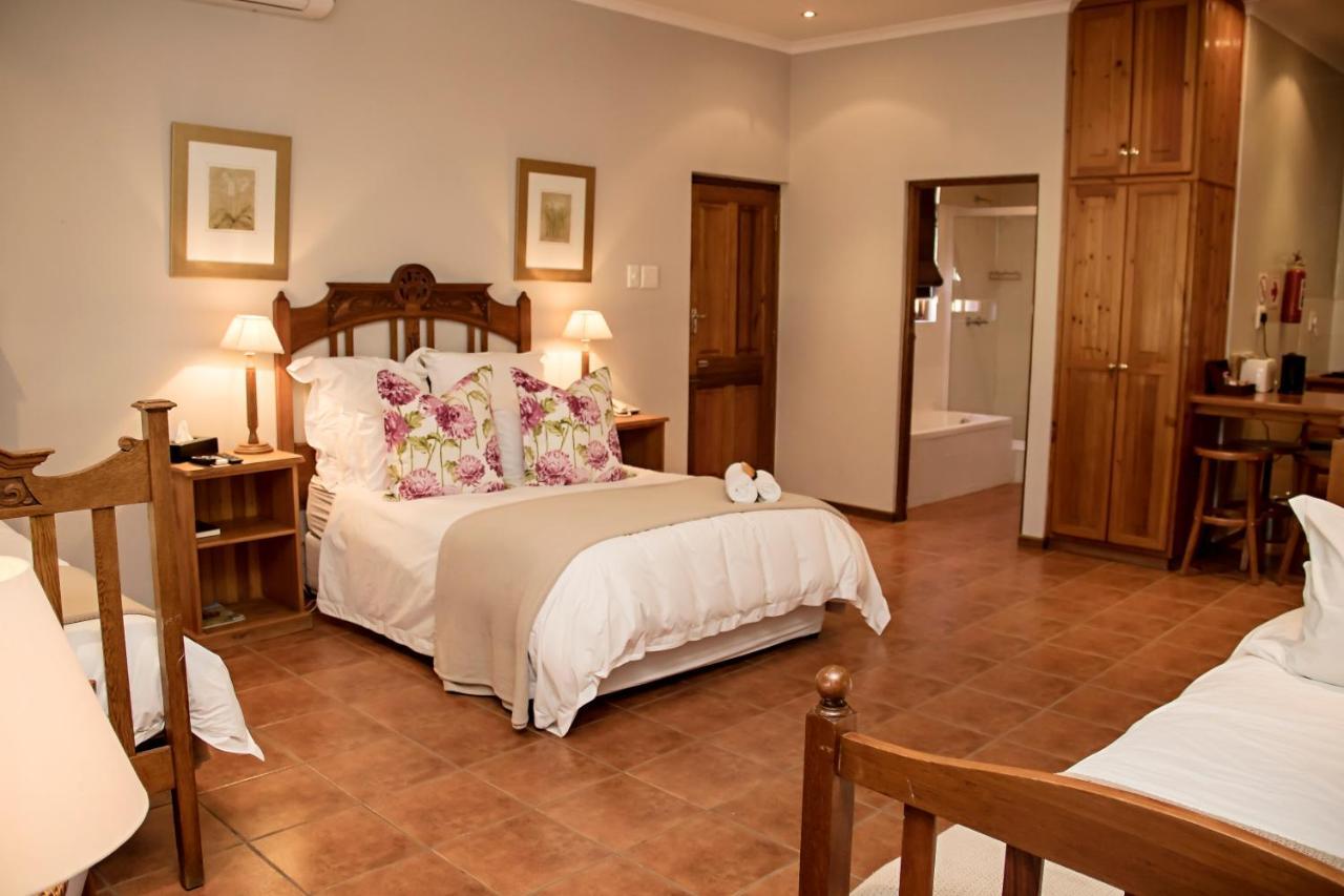 Beaufort Manor Country Lodge Бофорт-Уэст Экстерьер фото