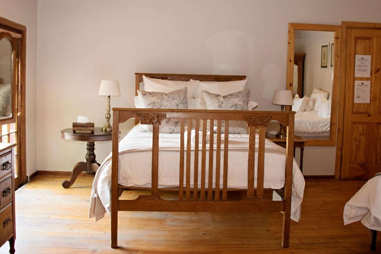 Beaufort Manor Country Lodge Бофорт-Уэст Экстерьер фото