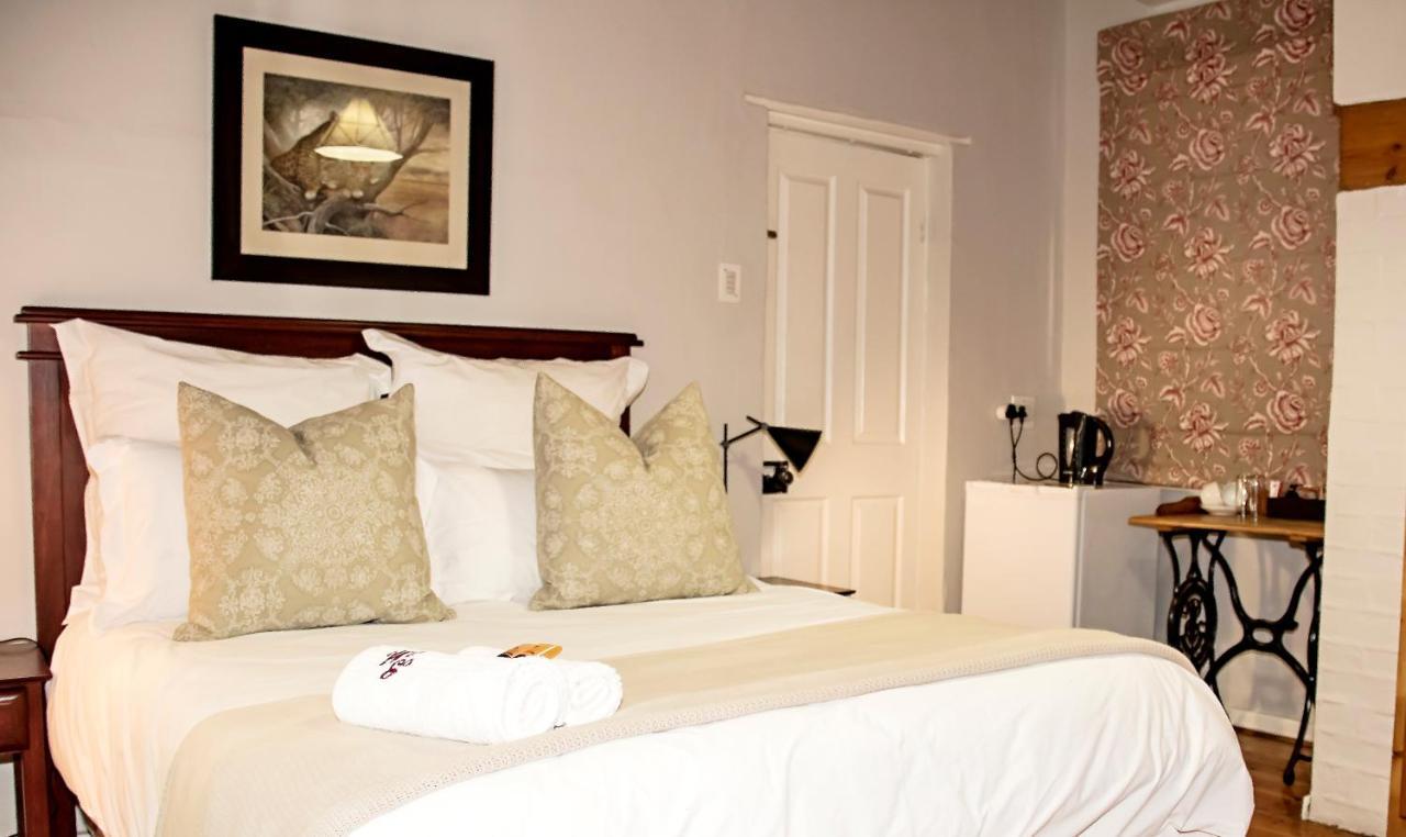 Beaufort Manor Country Lodge Бофорт-Уэст Экстерьер фото