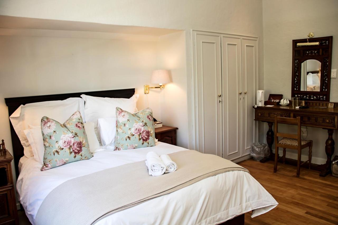 Beaufort Manor Country Lodge Бофорт-Уэст Экстерьер фото